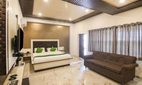  OYO 10290 Hotel Yashogopal Resortico  Вриндабан Хадар